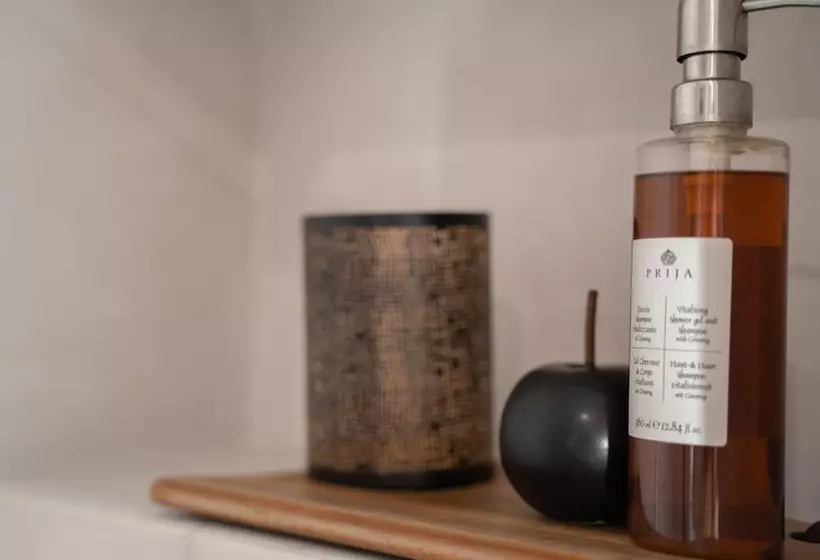 پانسیون Officine Cavour Apartments