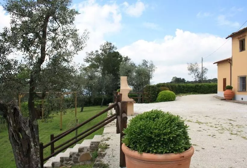 田舎風ホテル Agriturismo Comparini Le Balze