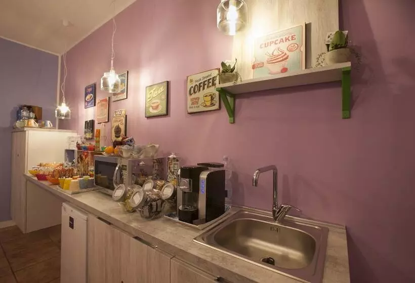 تختخواب و صبحانه Marini Bed&breakfast