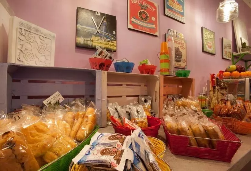 تختخواب و صبحانه Marini Bed&breakfast