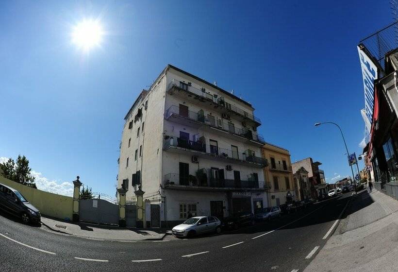 پانسیون The Last Floor