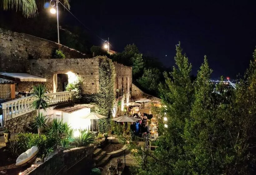 تختخواب و صبحانه Villa Dei Marchi