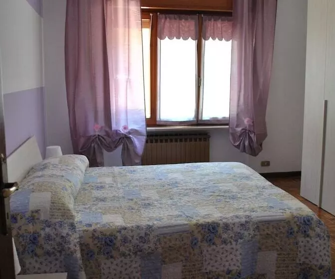 ベッドアンドブレックファースト Saint Francis