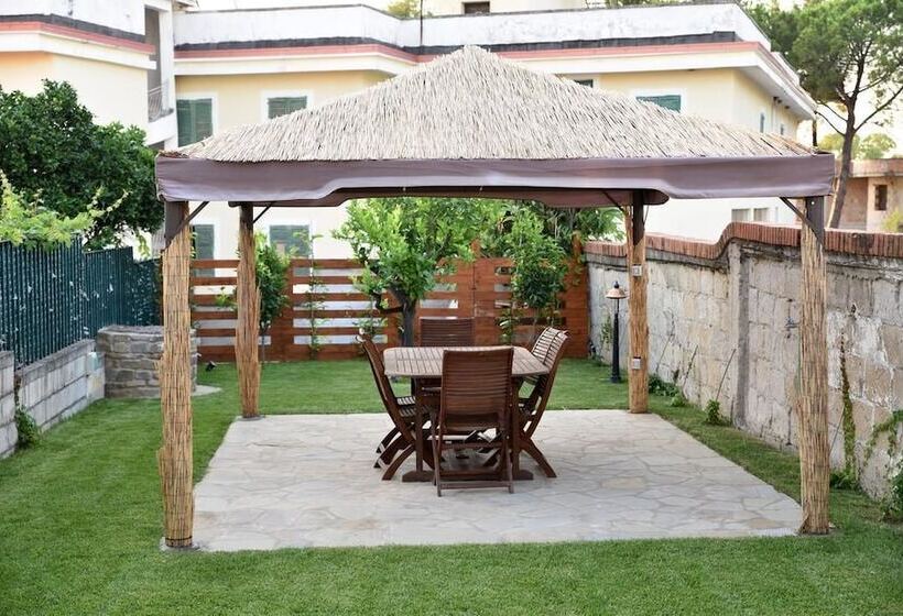 مبيت وإفطار Vistamare Maison