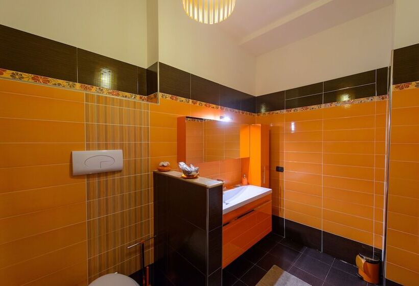 مبيت وإفطار Vistamare Maison