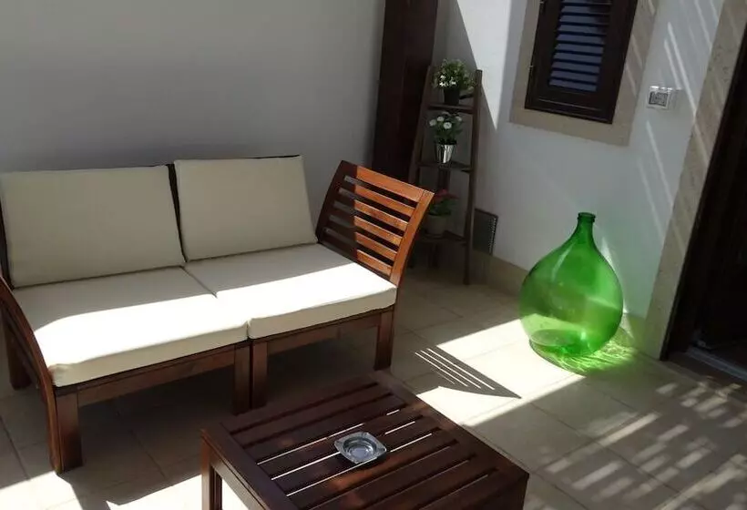 Chibia B&b