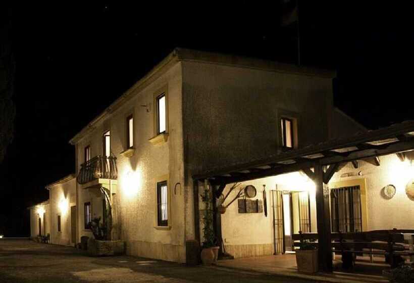 בית מלון כפרי Agriturismo Carbona