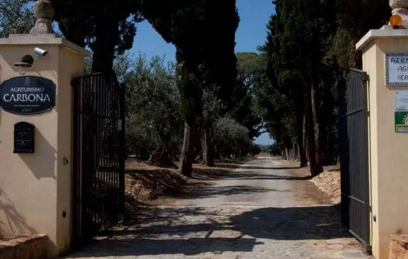 田舎風ホテル Agriturismo Carbona