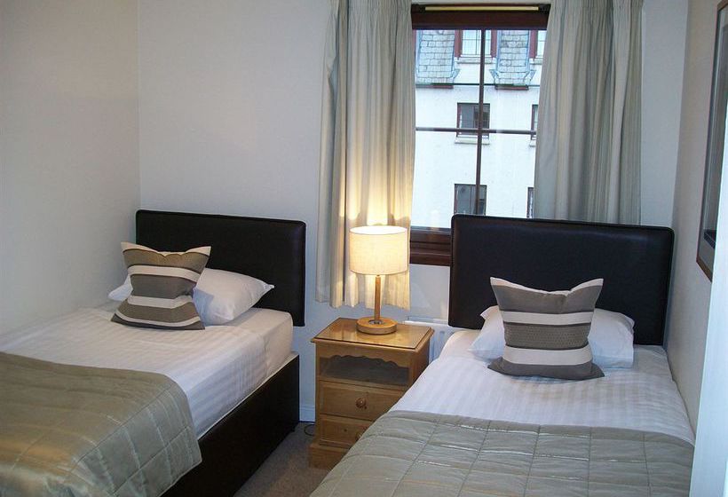 Fountain Court Grove Apartments