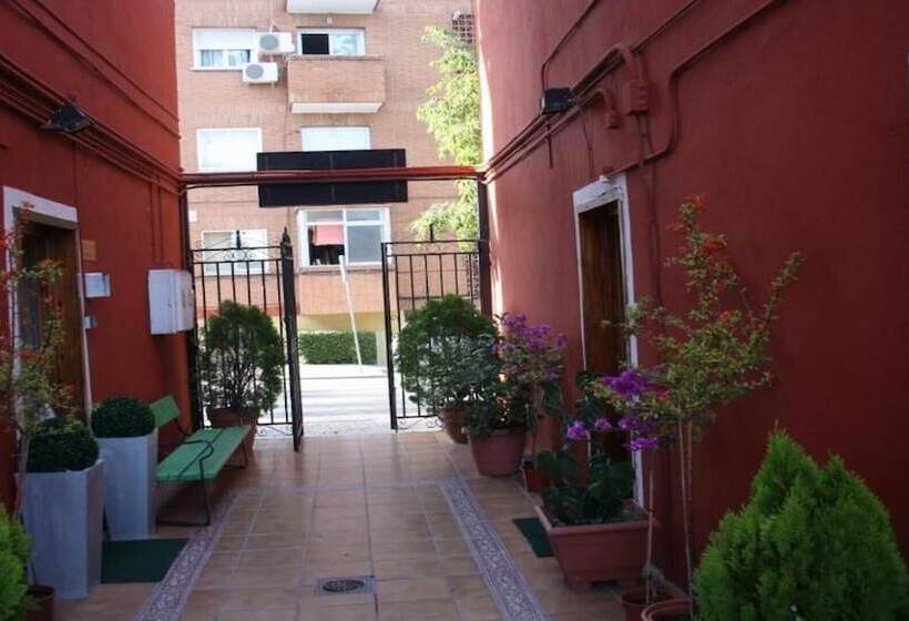 Hostal Cervantes - Daganzo de Arriba