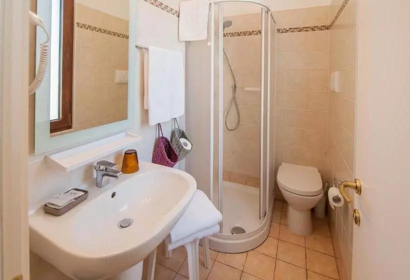 בית מלון כפרי Al Piccolo