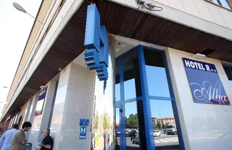 هتل Alba