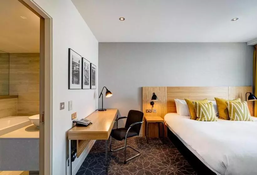 Apex City Quay Hotel & Spa