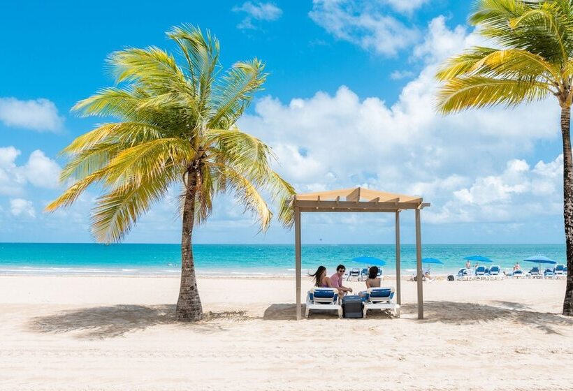 هتل Courtyard By Marriott Isla Verde Beach Resort