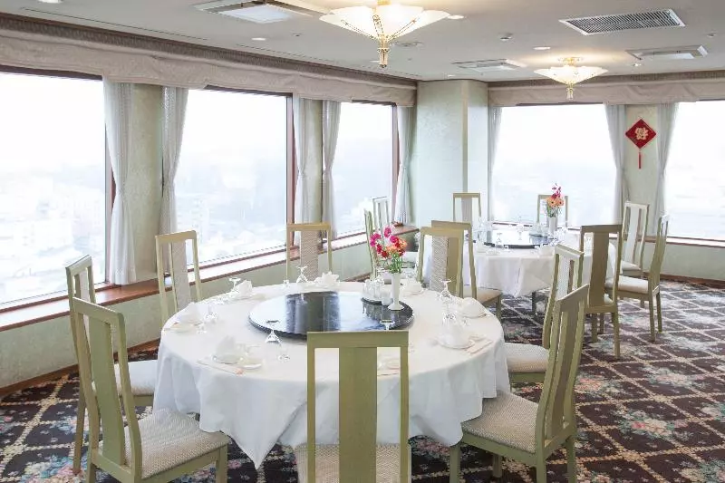 Hotel Ana Holiday Inn Kanazawa Sky, An Ihg