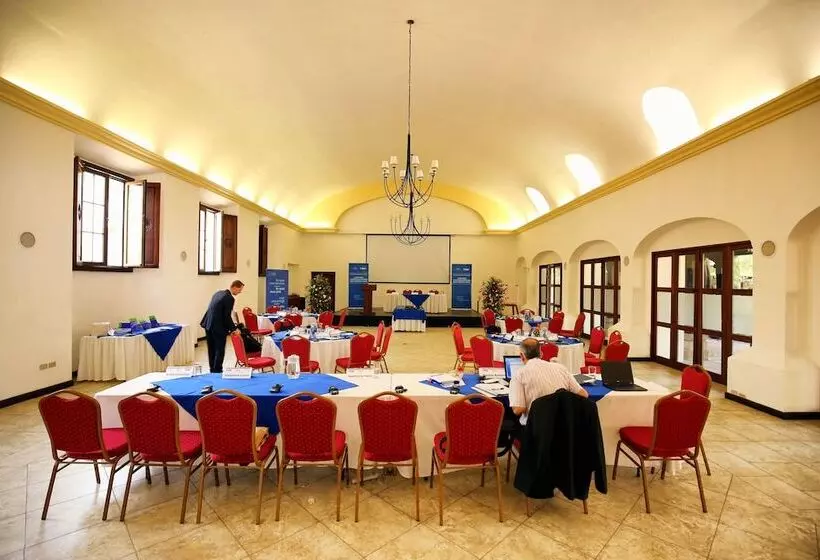 هتل Villa Colonial