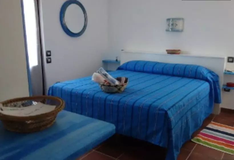 تختخواب و صبحانه Chambre D Hôtes Les Oliviers