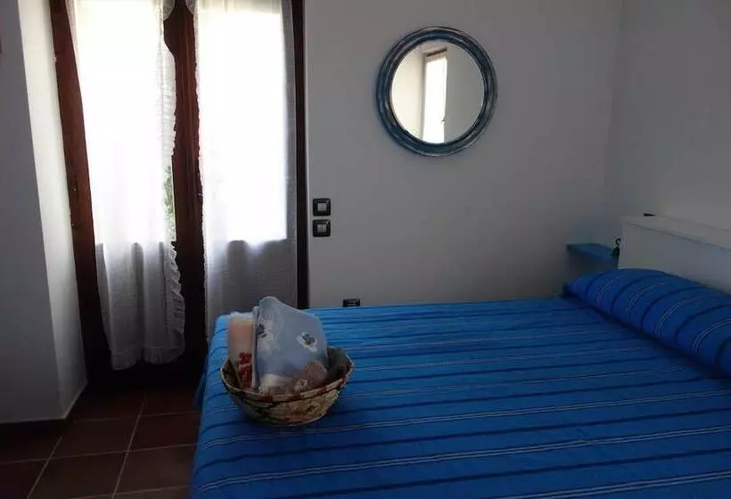 تختخواب و صبحانه Chambre D Hôtes Les Oliviers