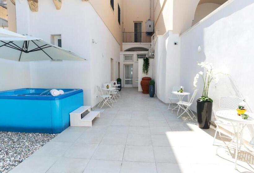 تختخواب و صبحانه Le Stanze Del Duomo