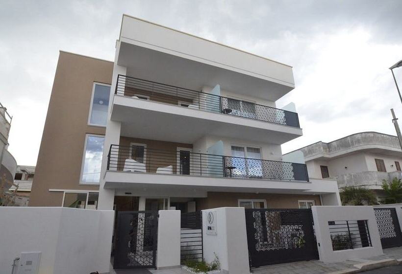 تختخواب و صبحانه Riva 33