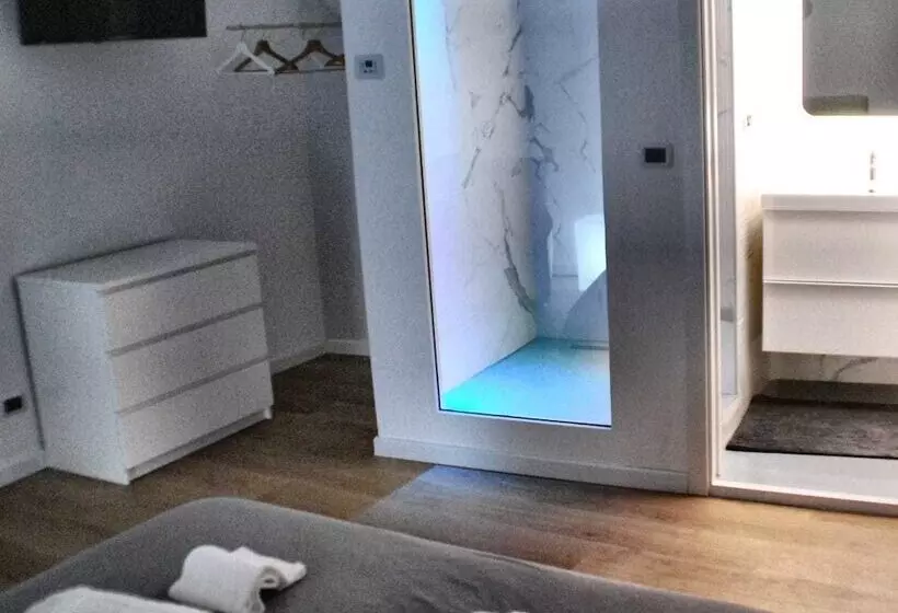 تختخواب و صبحانه Suite Dreams