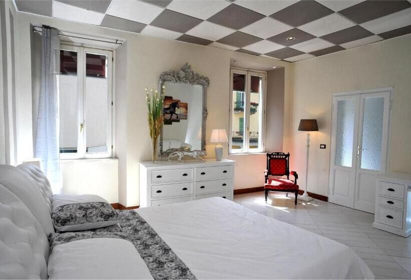 Hostel Trattoria Laghee Con Alloggio