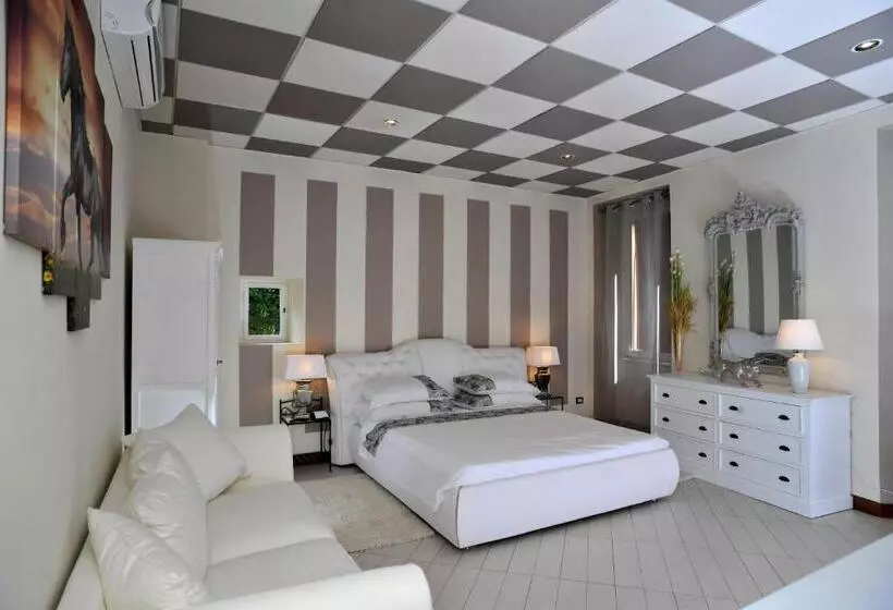 Hostelli Trattoria Laghee Con Alloggio