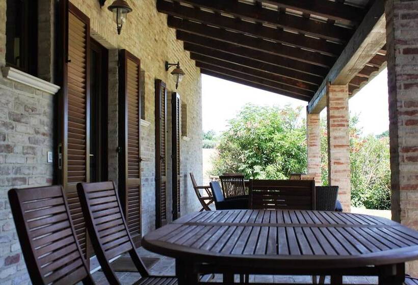 פונדק Villa Melagrana