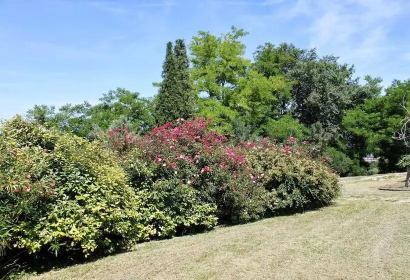 簡易ホテル Villa Melagrana