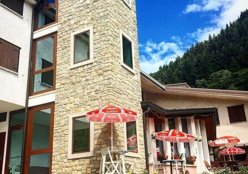 Hôtel Sorgente Borno