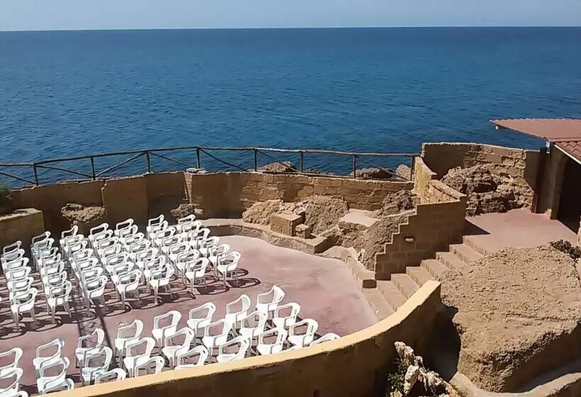 Residenssi Capo Rizzuto Resort