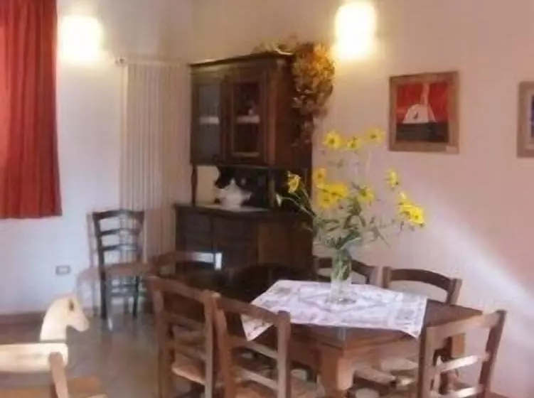 ベッドアンドブレックファースト Casa Cortesi