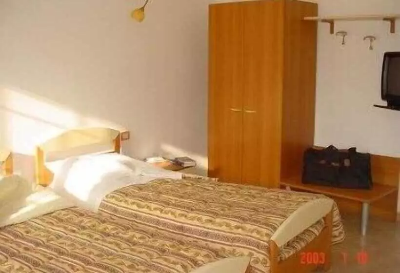 ベッドアンドブレックファースト Casa Cortesi