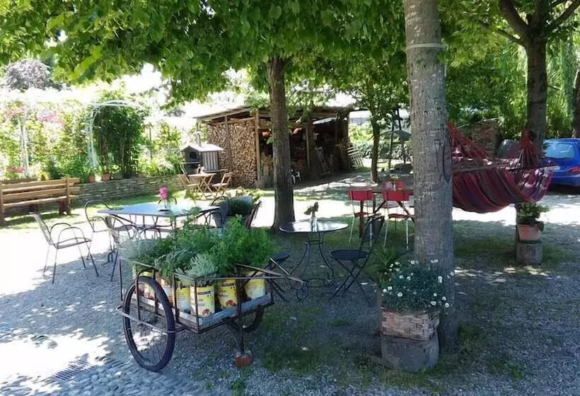 Aamiaismajoitus (B&B) Il Germano Reale