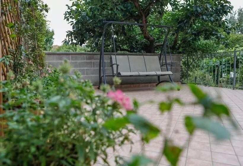 Aamiaismajoitus (B&B) Il Germano Reale