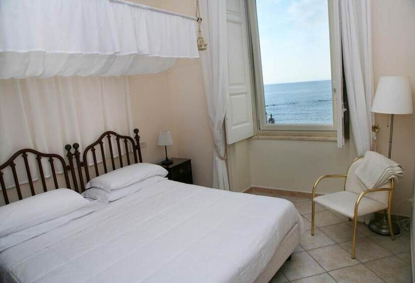 مسافرخانه Palazzetto Florio