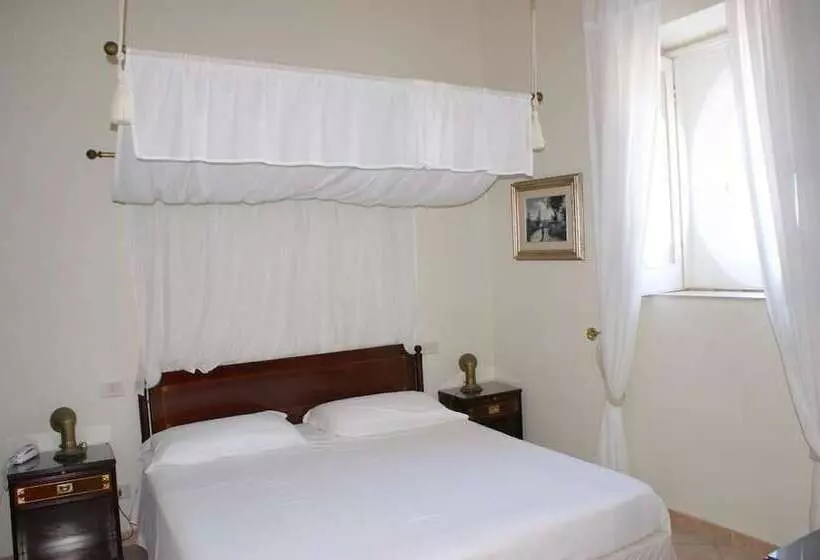 مسافرخانه Palazzetto Florio