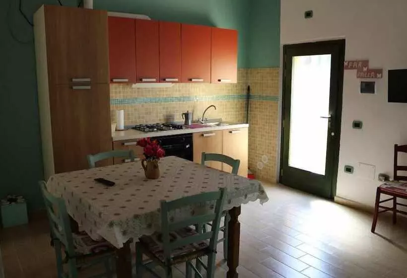 田舎風ホテル Agriturismo Fattoria Del Colle