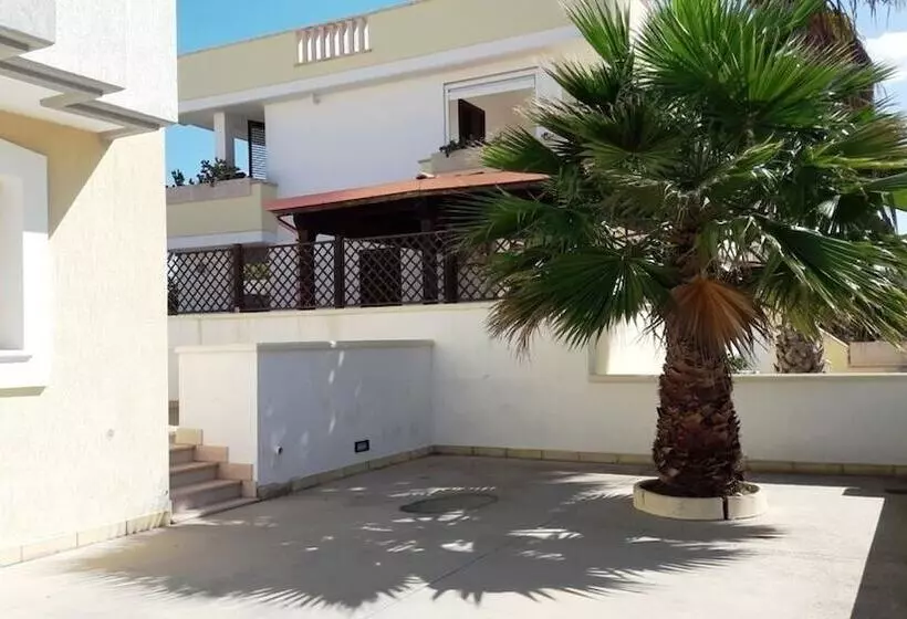 Residence Giglio Torre Pali