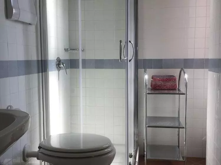 Aamiaismajoitus (B&B) Villa Sos Pisches