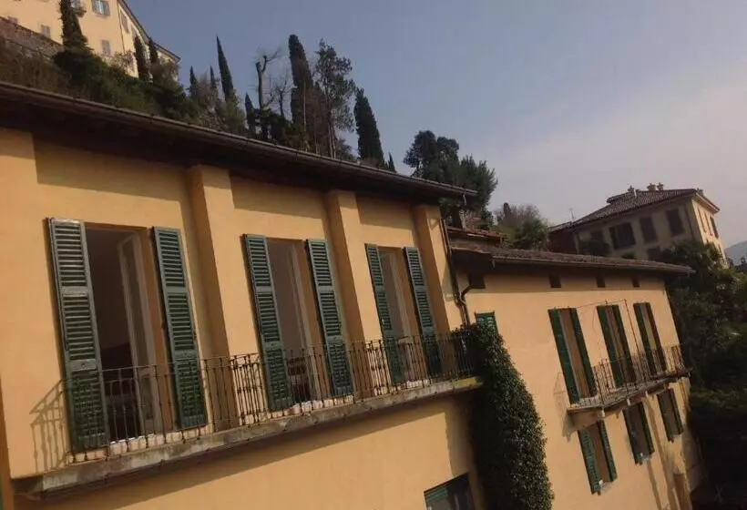 Hotelli Albergo Giardinetto