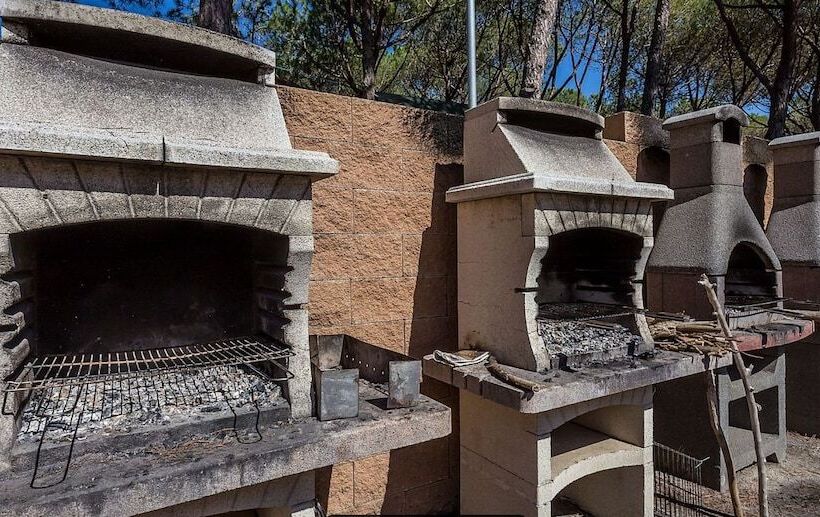 هتل Camping Internazionale Etruria