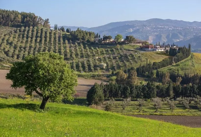 田舎風ホテル Agriturismo Borgo Santa Rosa