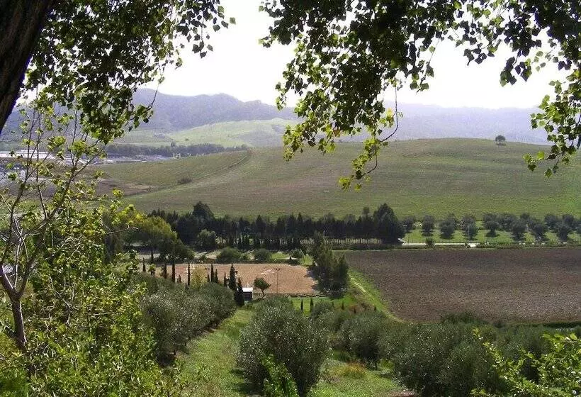 田舎風ホテル Agriturismo Borgo Santa Rosa