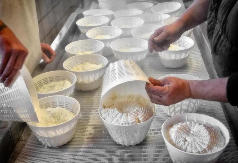 בית מלון כפרי Agriturismo Del Cimone