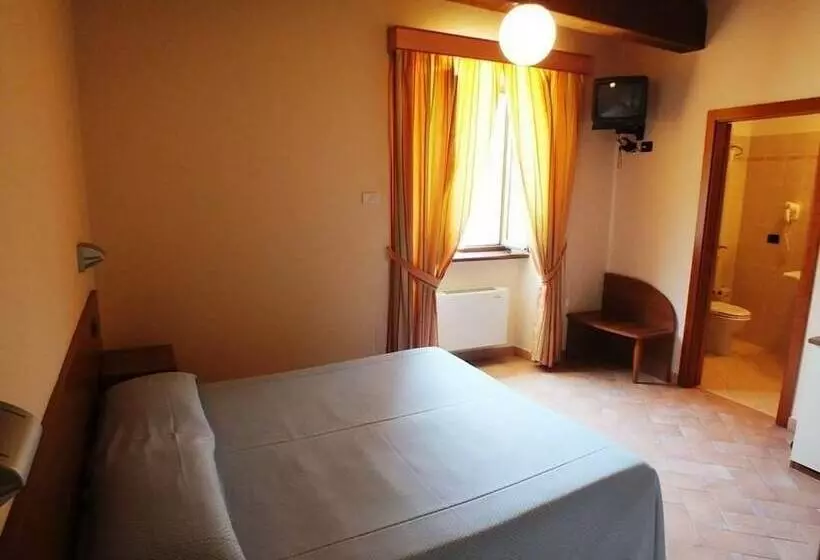 ホテル Santa Chiara