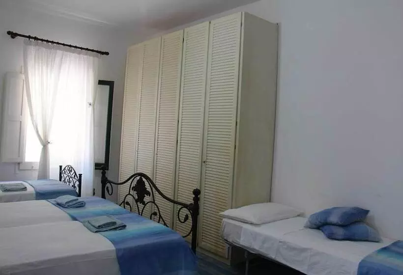 Aamiaismajoitus (B&B) Villa Dei Pini