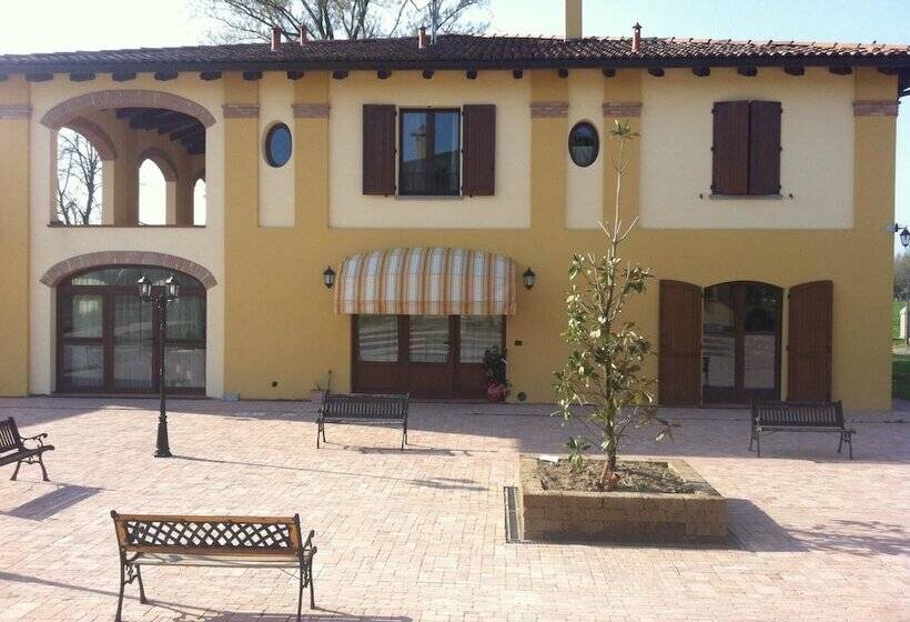 בית מלון כפרי Antico Noce