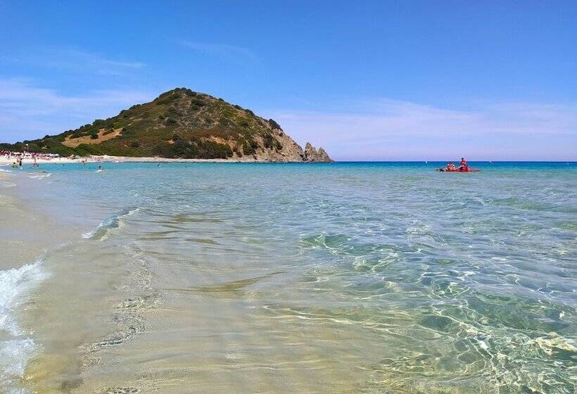 酒店 Tiliguerta Glamping & Camping Village