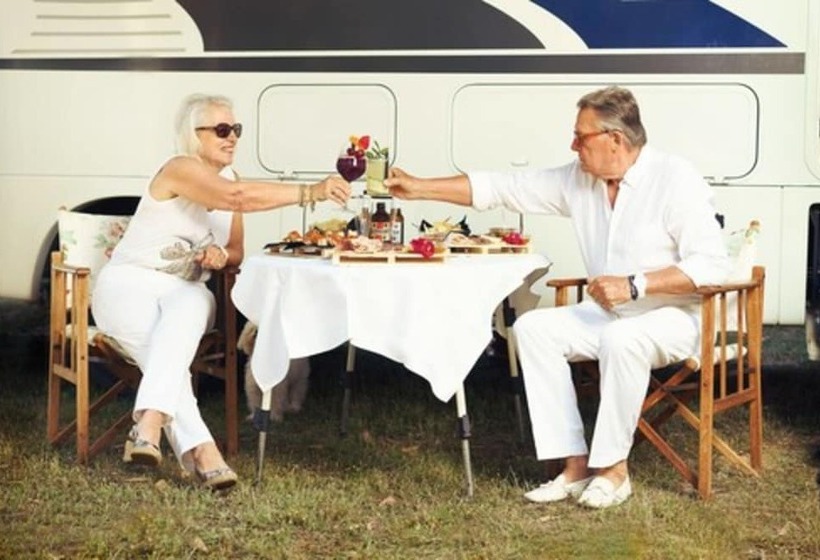 酒店 Tiliguerta Glamping & Camping Village